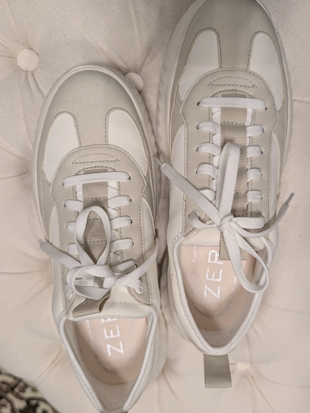 Zerogrand Women's White and Light Taupe Low-Top Sneakers